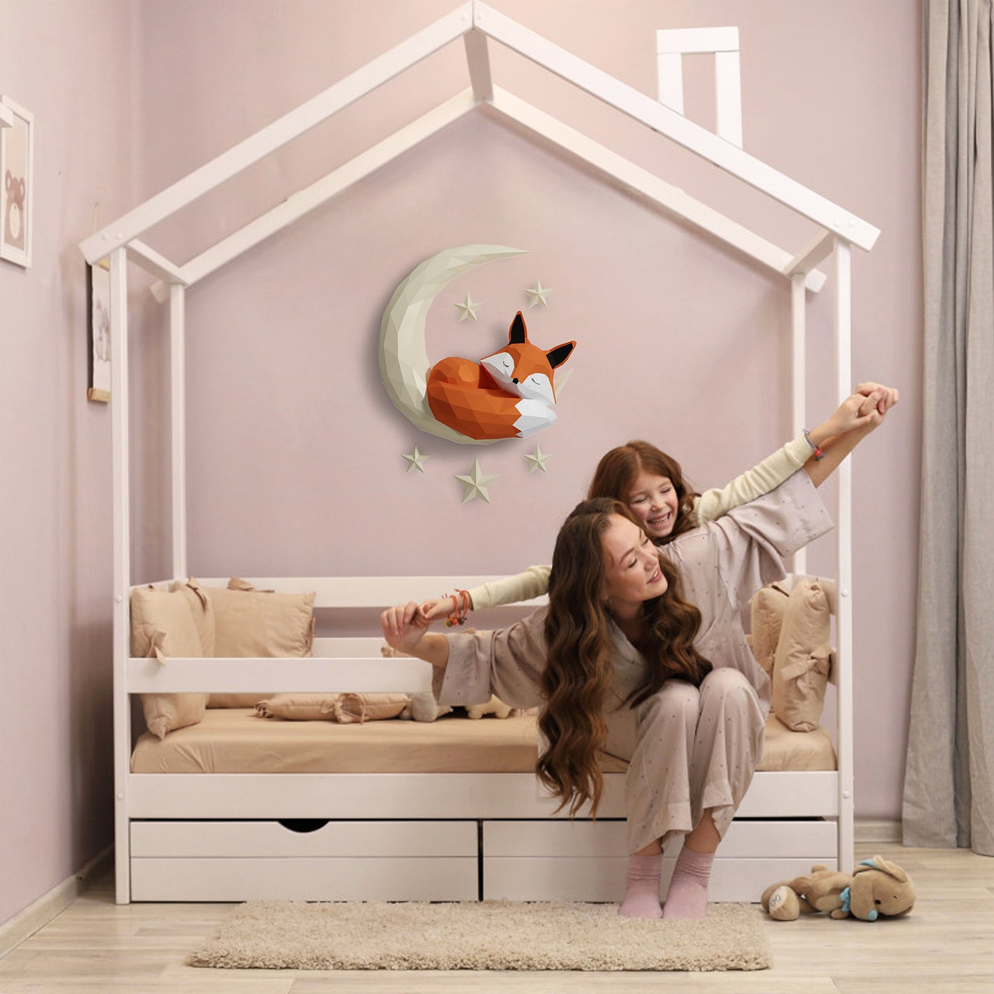 Hilal Ay ve Uyuyan Şirin Tilki 3D Papercraft Maket