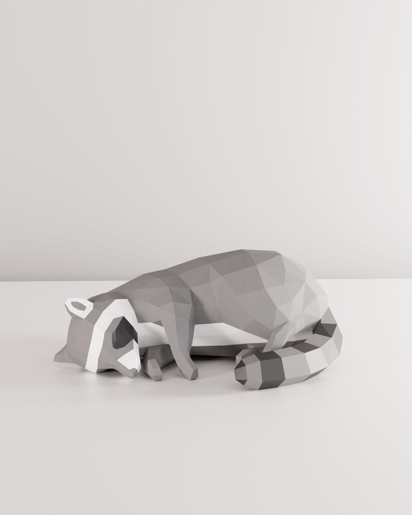 Uyuyan Rakun 3D Papercraft Maket